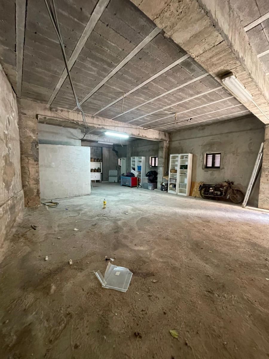 Erhverv til salg i Buger - € 170.000 (Ref: 9611520)