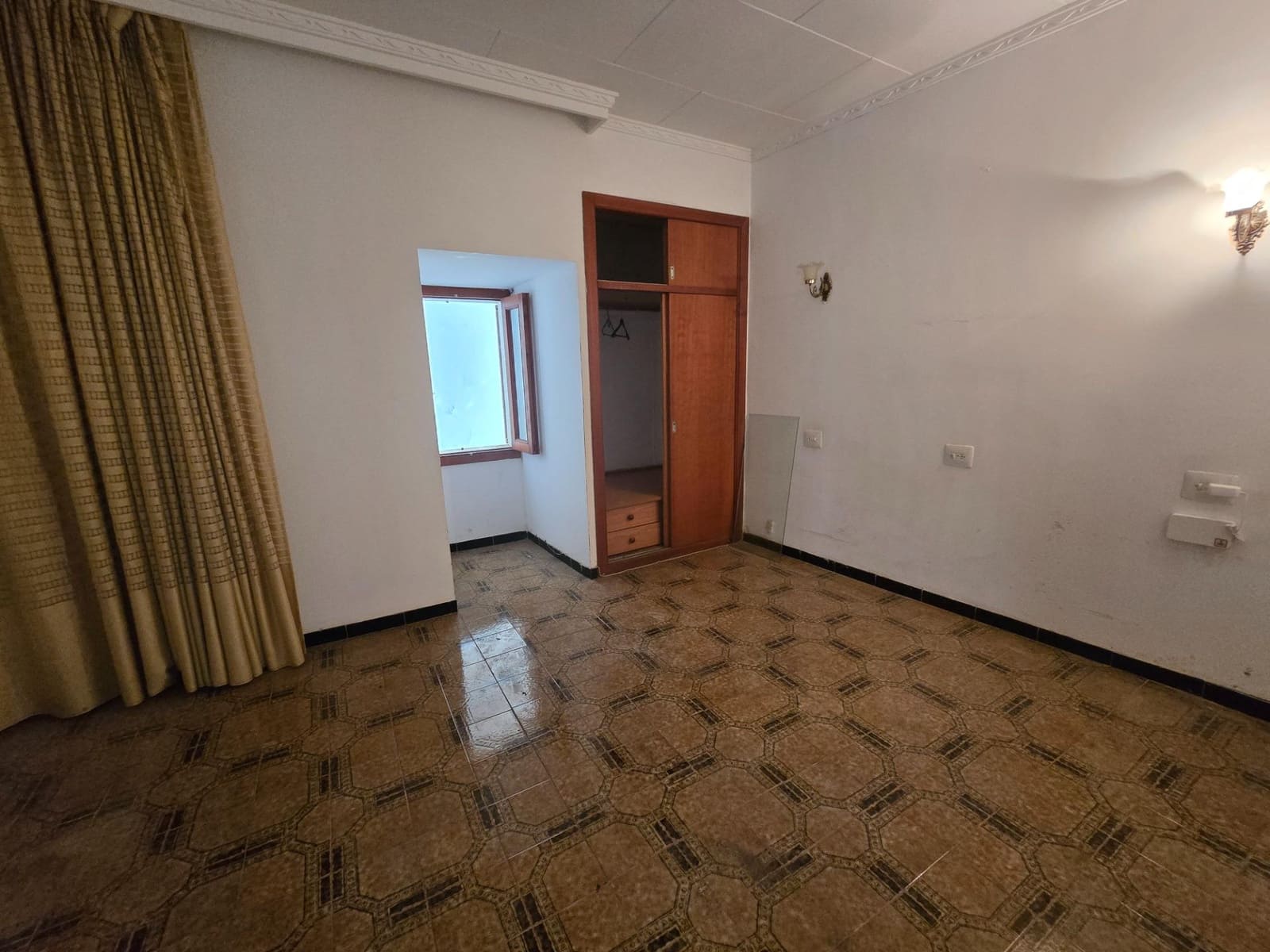 Casa de 4 habitaciones en Sa Pobla en venta con garaje - 424.000 € (Ref: 9812382)