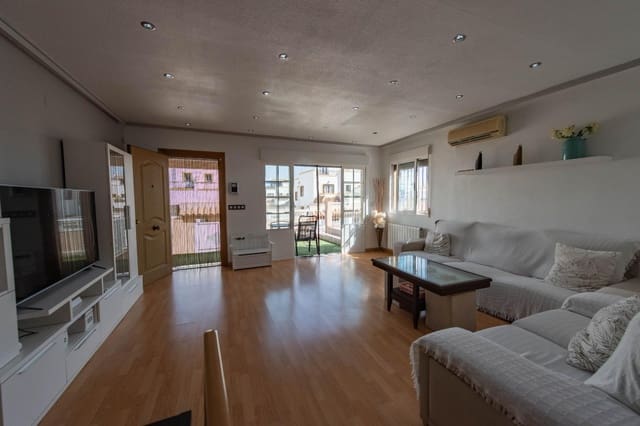 6 soveværelse Rækkehus til salg i Los Balcones - Los Altos, Torrevieja med garage - € 299.900 (Ref: 10024234)