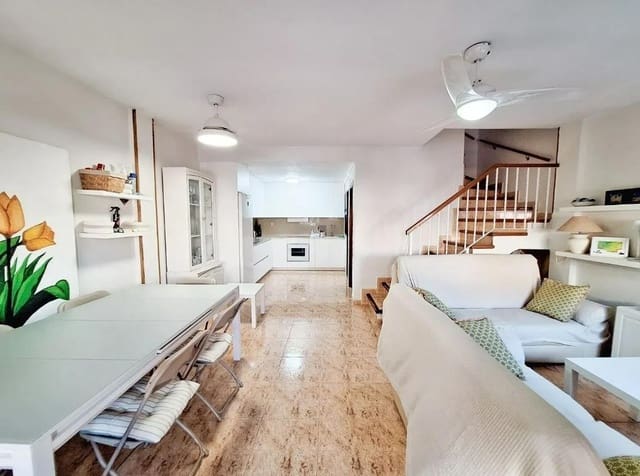 4 Zimmer Reihenhaus zu verkaufen in La Zenia, Orihuela mit Pool - 295.000 € (Ref: 10032129)