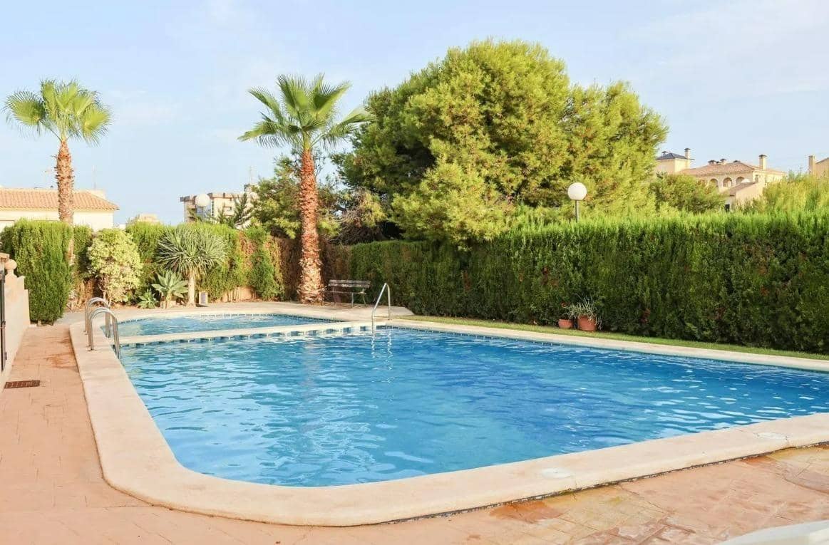 4 sypialnia Dom szeregowy na sprzedaż w La Zenia z basenem - 295 000 € (Ref: 10032129)