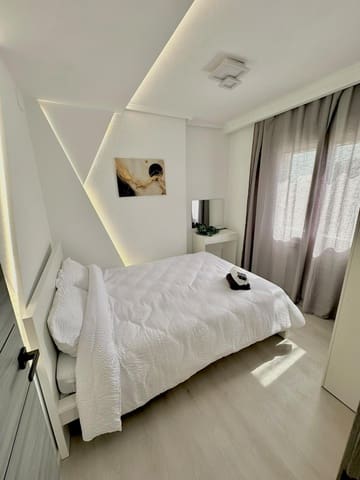 2 bedroom Apartment for sale in Parque de las Naciones, Torrevieja - € 185,500 (Ref: 10068021)