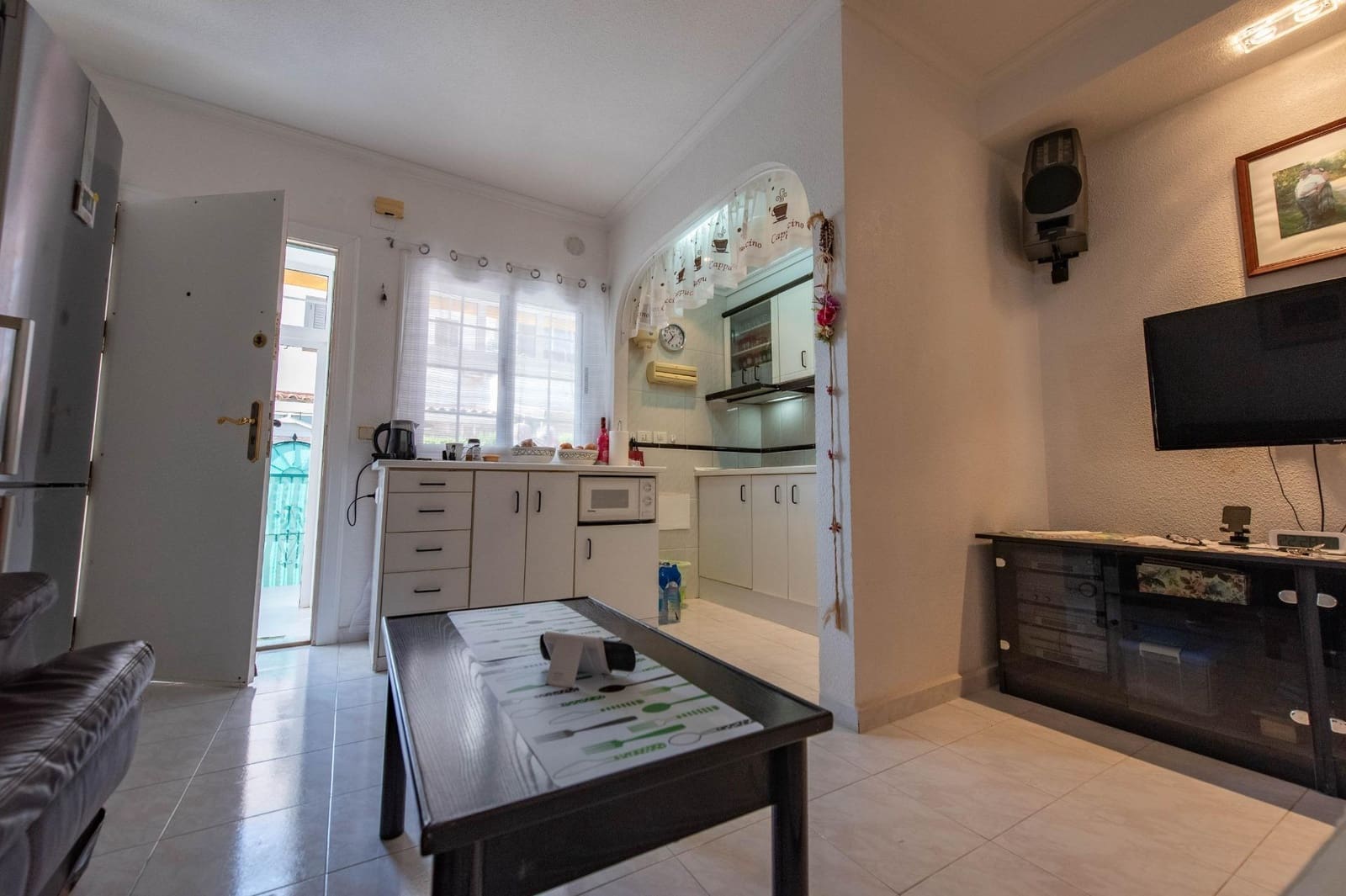2 bedroom Bungalow for sale in Torrevieja with pool - € 169,900 (Ref: 10109779)
