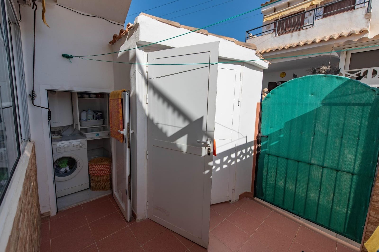 2 bedroom Bungalow for sale in Torrevieja with pool - € 169,900 (Ref: 10109779)