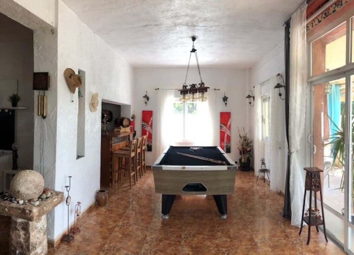 8 soveværelse Villa til salg i Ciudad Quesada med swimmingpool - € 1.399.900 (Ref: 10115694)
