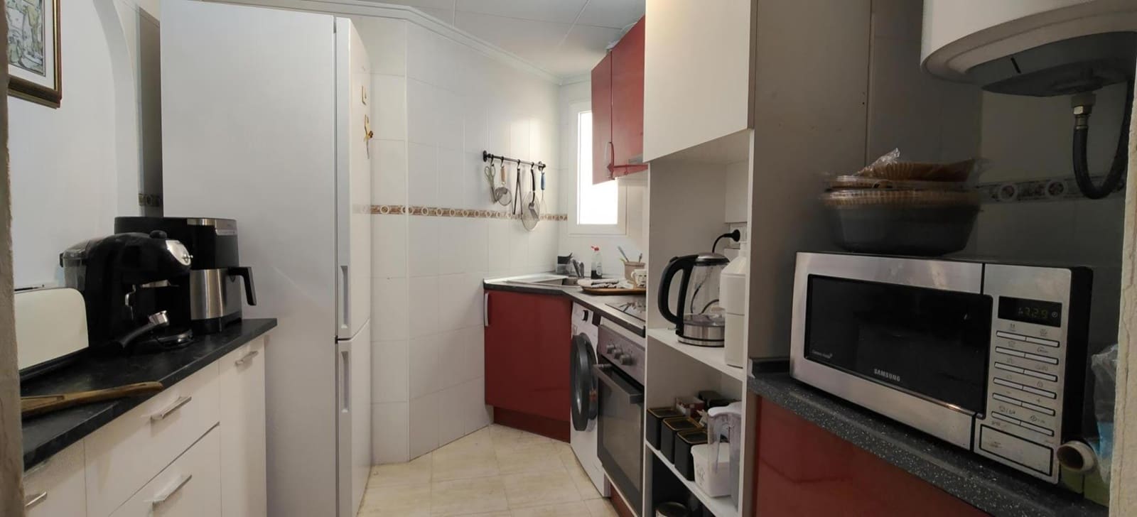 3 bedroom Apartment for sale in Torrevieja with pool - € 220,000 (Ref: 10171806)