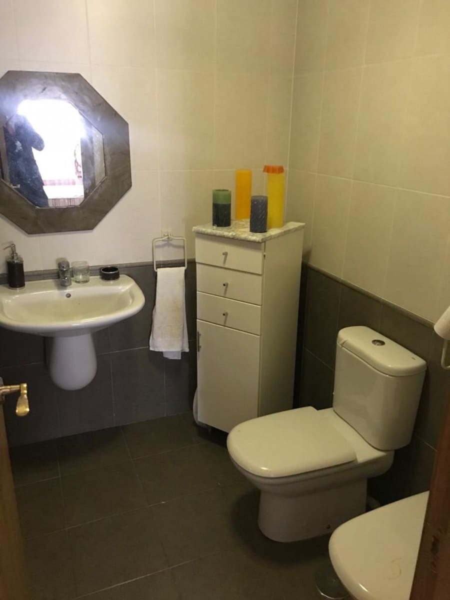 3 bedroom Apartment for sale in Torrevieja - € 190,000 (Ref: 6174094)