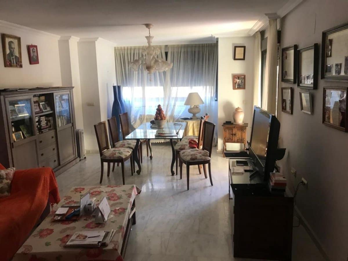 3 bedroom Apartment for sale in Torrevieja - € 190,000 (Ref: 6174094)