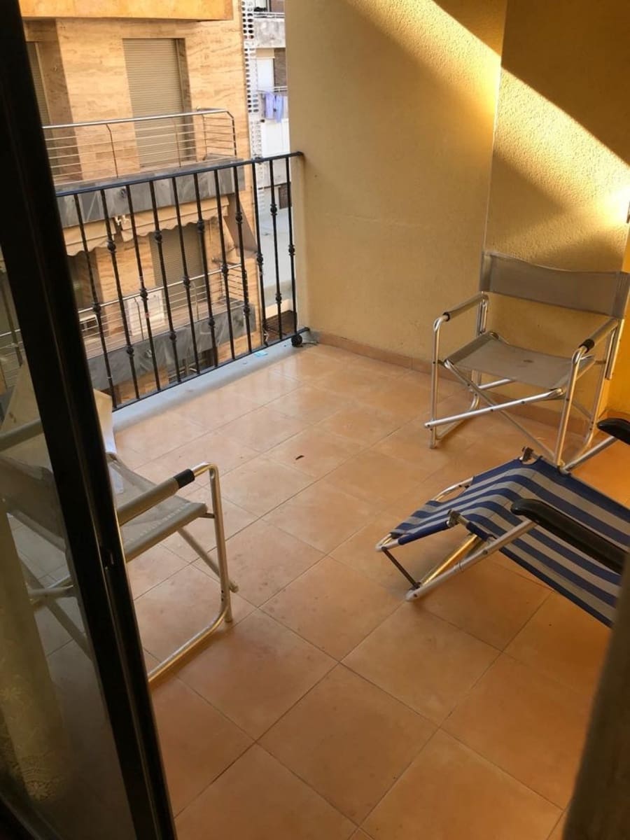 3 bedroom Apartment for sale in Torrevieja - € 190,000 (Ref: 6174094)