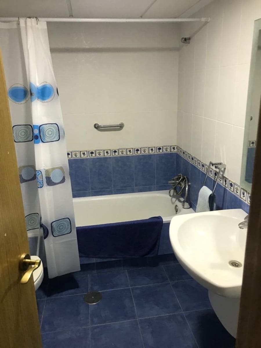 3 bedroom Apartment for sale in Torrevieja - € 190,000 (Ref: 6174094)