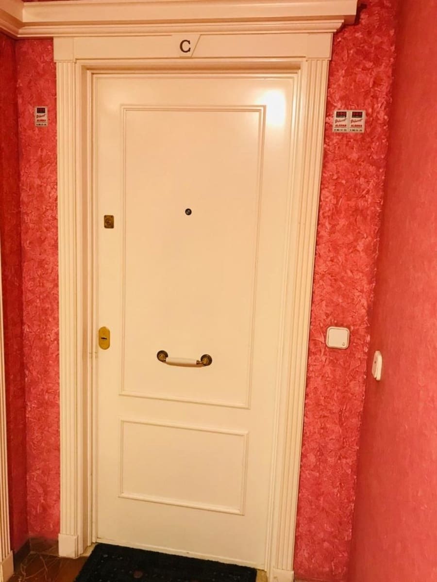 2 bedroom Apartment for sale in Torrevieja - € 199,000 (Ref: 6174125)