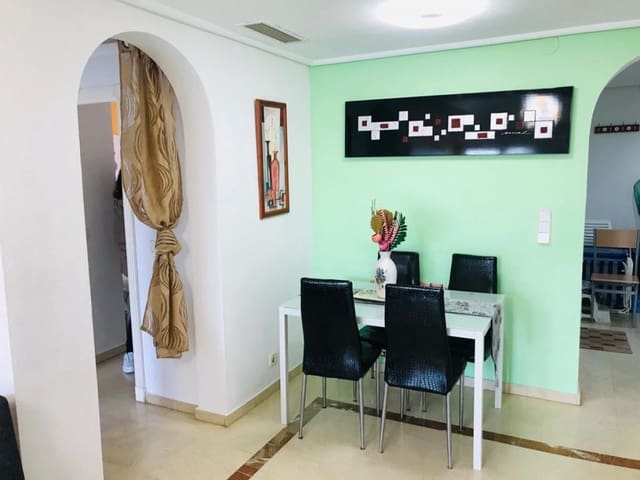 2 bedroom Apartment for sale in Torrevieja - € 199,000 (Ref: 6174125)