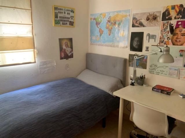 3 bedroom Apartment for sale in Playa del Acequión, Torrevieja - € 160,000 (Ref: 6174162)