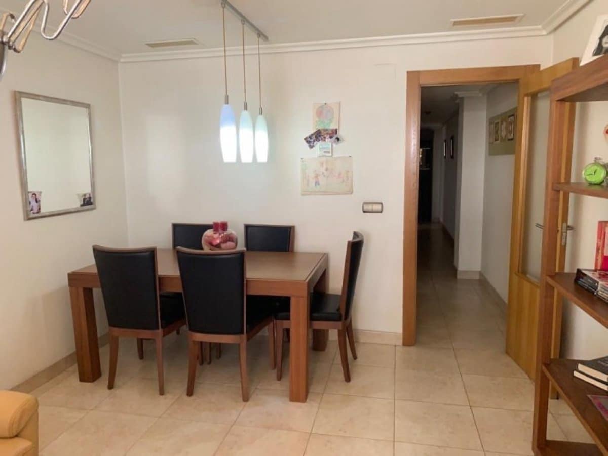 3 bedroom Apartment for sale in Torrevieja - € 160,000 (Ref: 6174162)