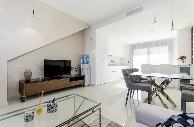 3 bedroom Bungalow for sale in Los Balcones with pool garage - € 305,000 (Ref: 6174170)