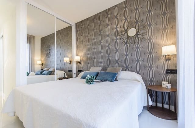 3 bedroom Bungalow for sale in Los Balcones with pool garage - € 305,000 (Ref: 6174170)