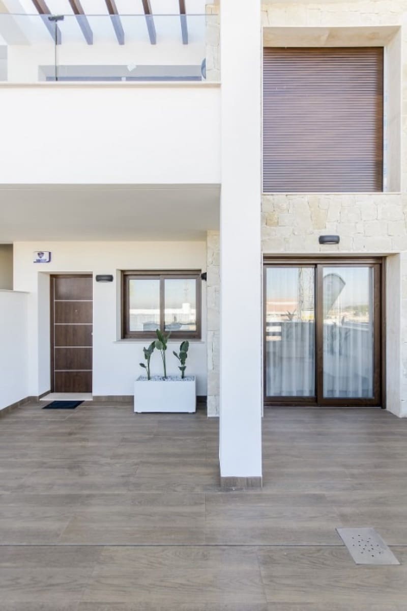 3 Zimmer Bungalow zu verkaufen in Los Balcones mit Pool Garage - 305.000 € (Ref: 6174170)