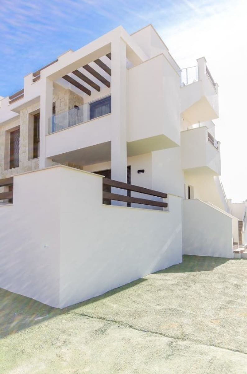 3 Zimmer Bungalow zu verkaufen in Los Balcones mit Pool Garage - 305.000 € (Ref: 6174170)