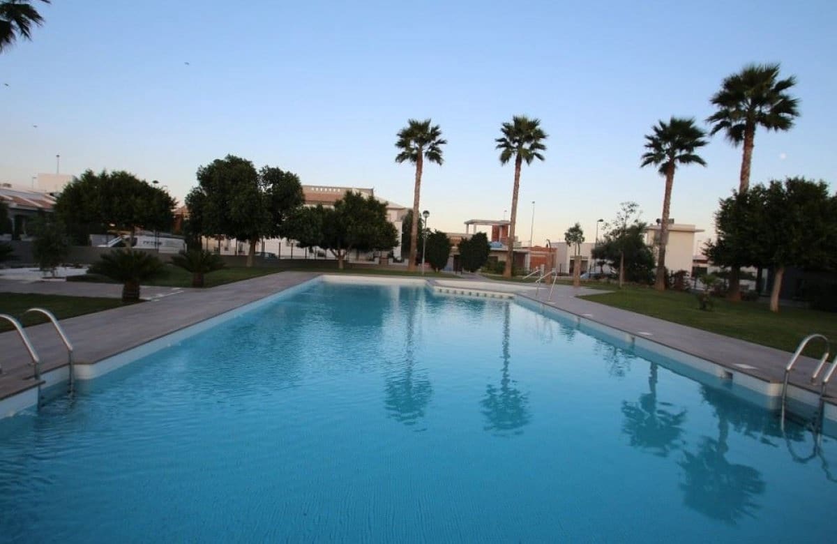 3 soveværelse Bungalow til salg i Lorca med swimmingpool garage - € 336.000 (Ref: 6174187)
