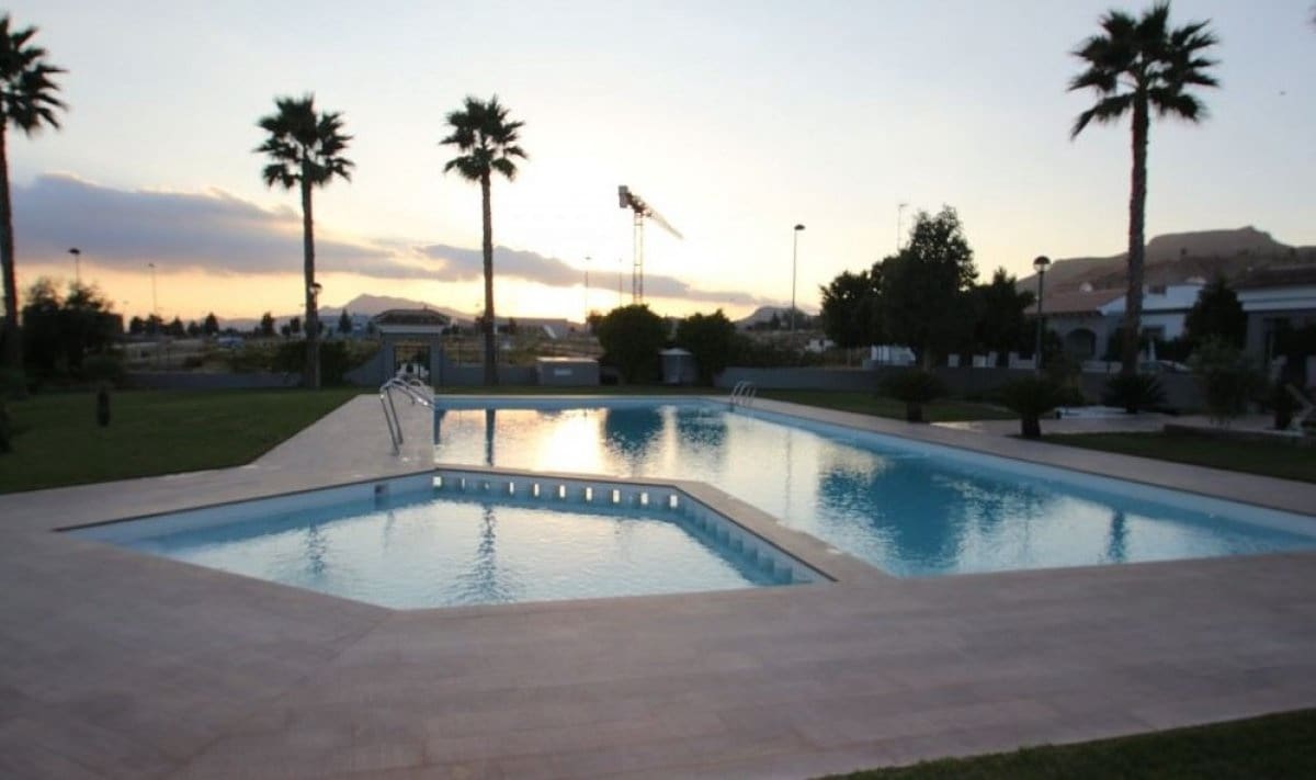 3 soveværelse Bungalow til salg i Lorca med swimmingpool garage - € 336.000 (Ref: 6174187)