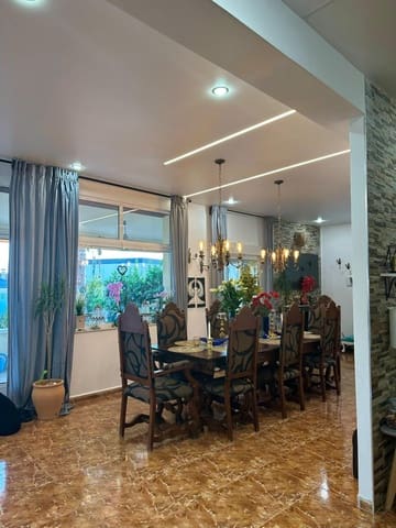 8 bedroom Villa for sale in Ciudad Quesada, Rojales with pool - € 1,100,000 (Ref: 6174218)