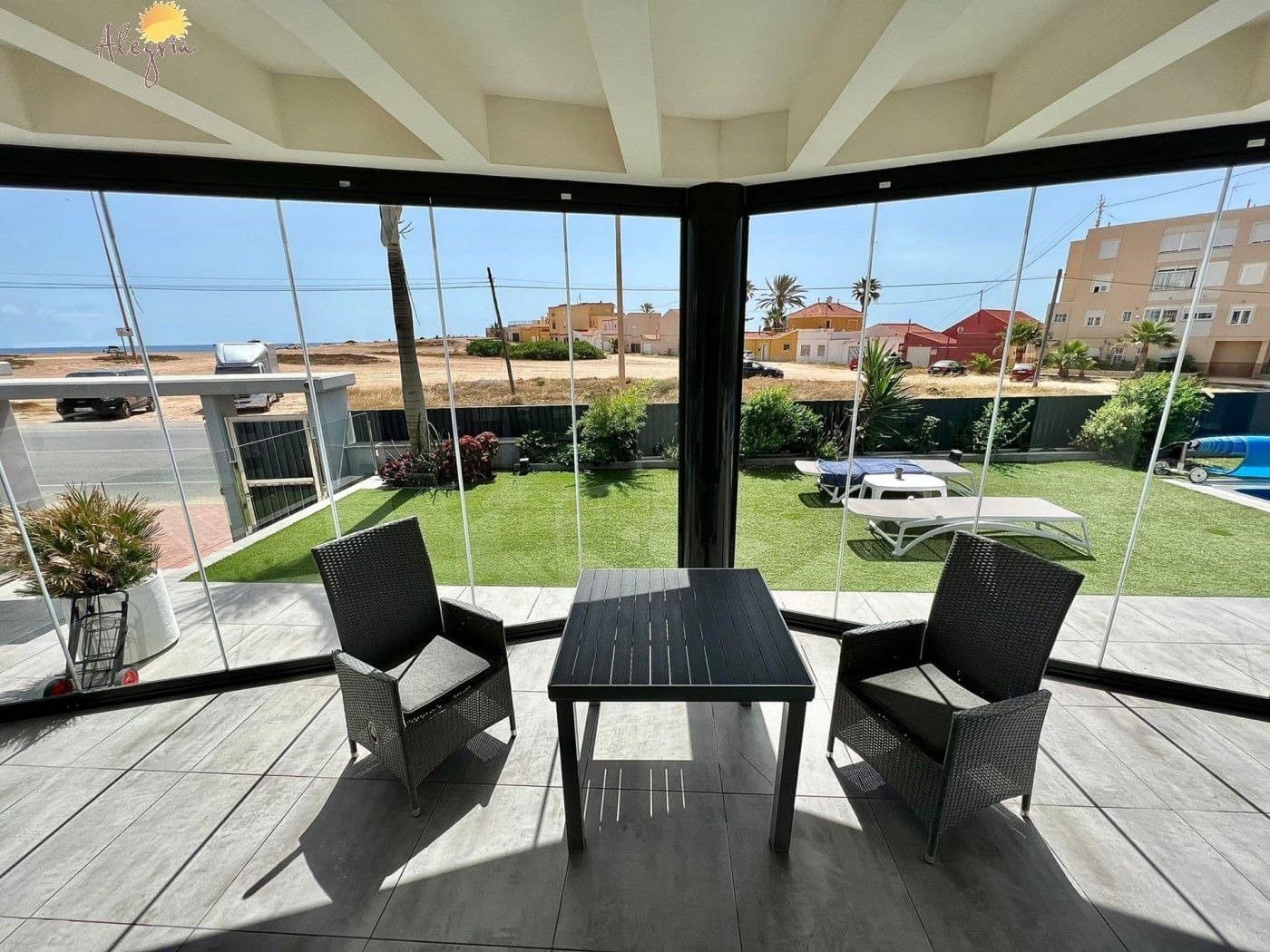 4 soverom Villa til salgs i Torrevieja med svømmebasseng garasje - € 999 900 (Ref: 7197632)