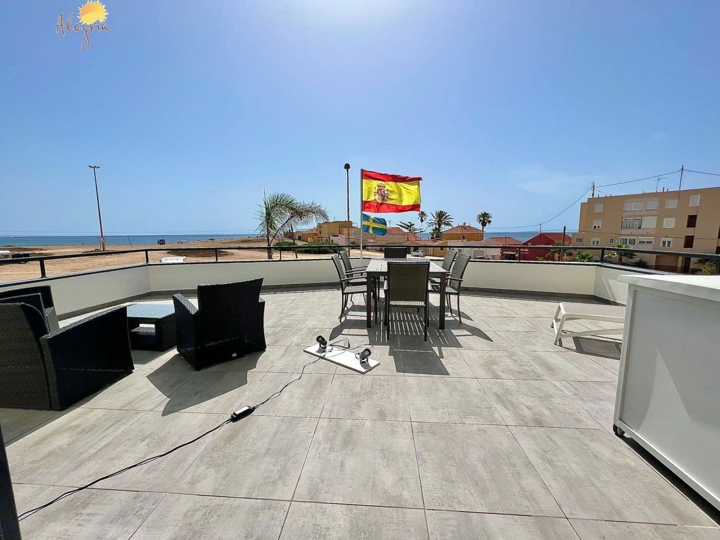 4 soverom Villa til salgs i Torrevieja med svømmebasseng garasje - € 999 900 (Ref: 7197632)