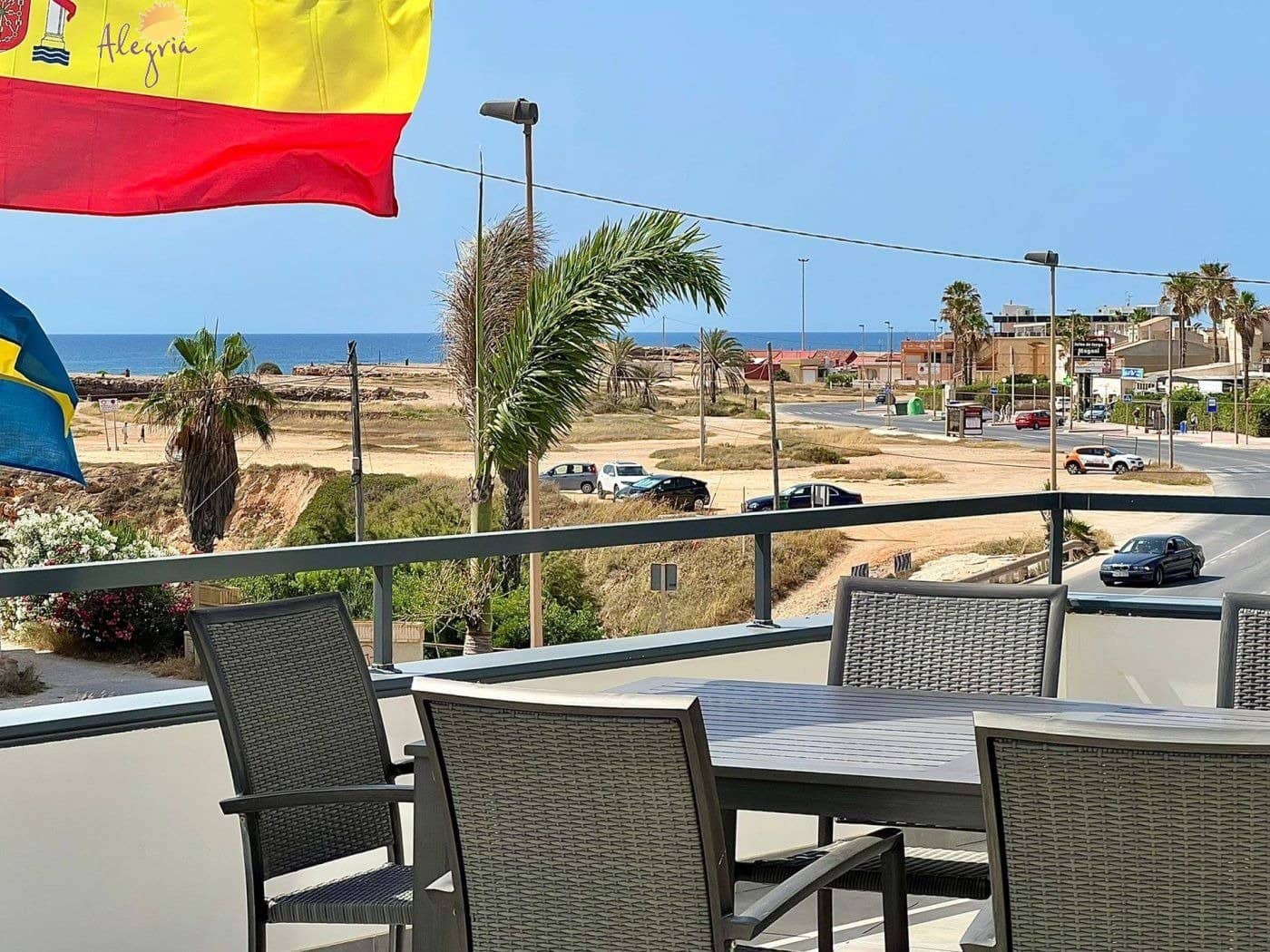 4 soverom Villa til salgs i Torrevieja med svømmebasseng garasje - € 999 900 (Ref: 7197632)