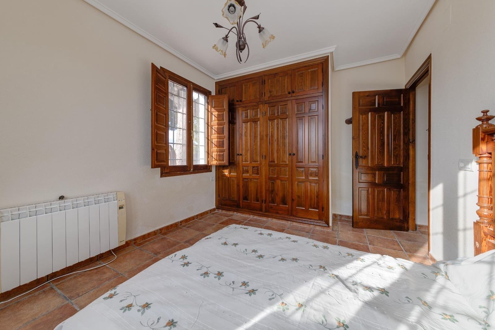 4 soveværelse Finca/Landehus til salg i Daya Nueva - € 315.000 (Ref: 7958273)