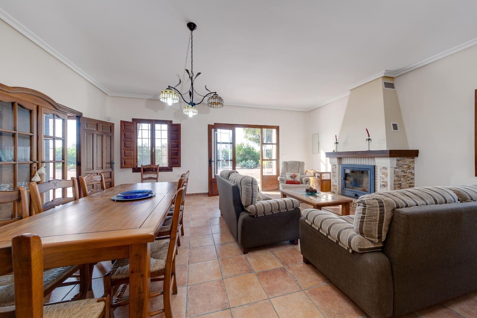 4 soveværelse Finca/Landehus til salg i Daya Nueva - € 315.000 (Ref: 7958273)