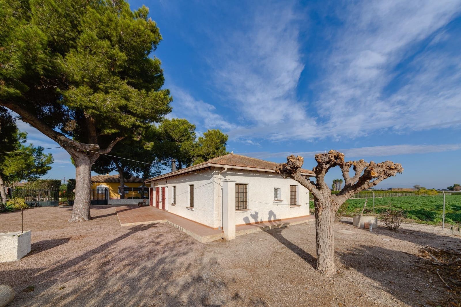 4 soveværelse Finca/Landehus til salg i Daya Nueva - € 315.000 (Ref: 7958273)