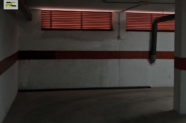 Garaż na sprzedaż w Playa de los Locos, Torrevieja - 26 000 € (Ref: 9152234)