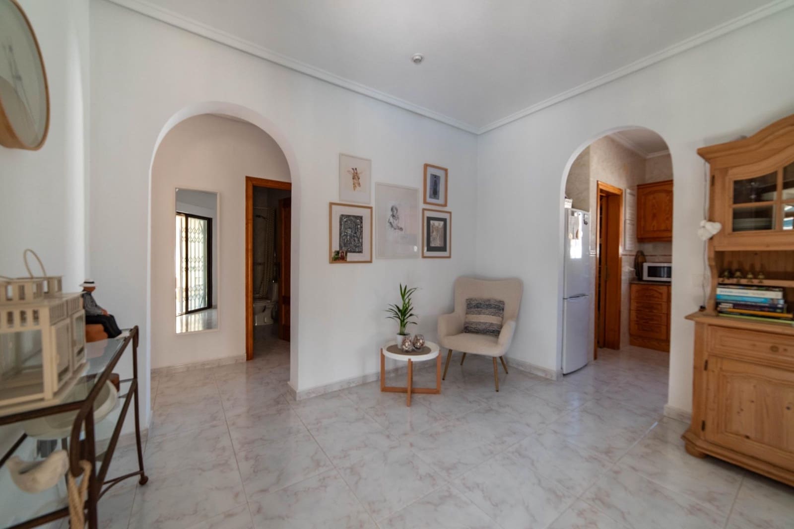 2 bedroom Villa for sale in Torrevieja with pool garage - € 348,000 (Ref: 9674298)