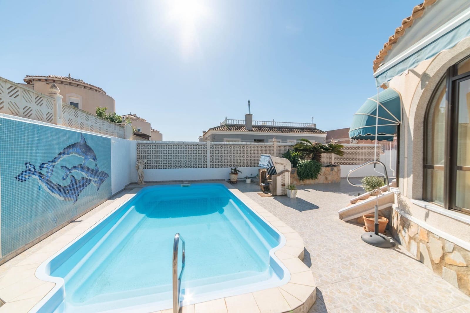 2 bedroom Villa for sale in Torrevieja with pool garage - € 348,000 (Ref: 9674298)