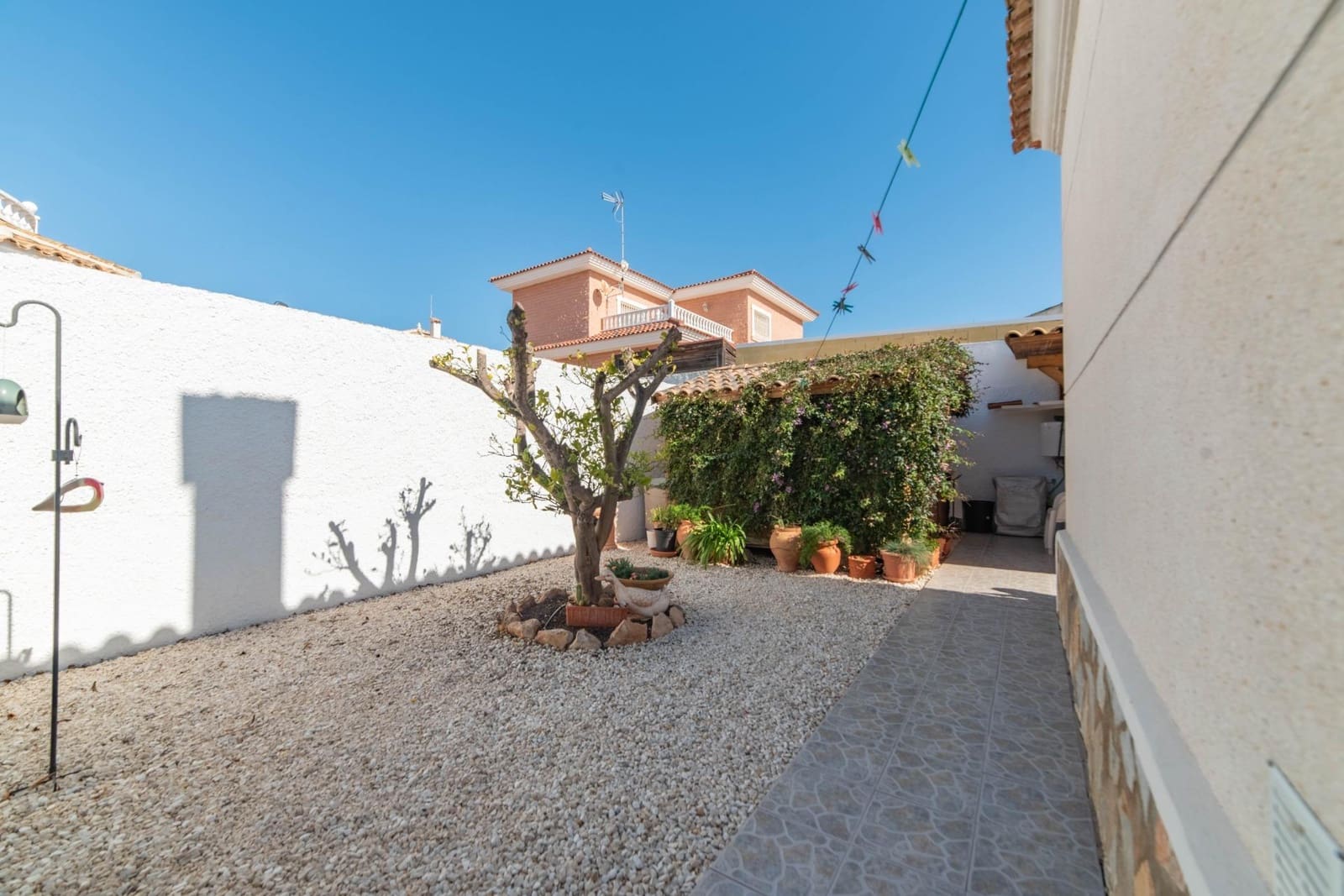 2 bedroom Villa for sale in Torrevieja with pool garage - € 348,000 (Ref: 9674298)