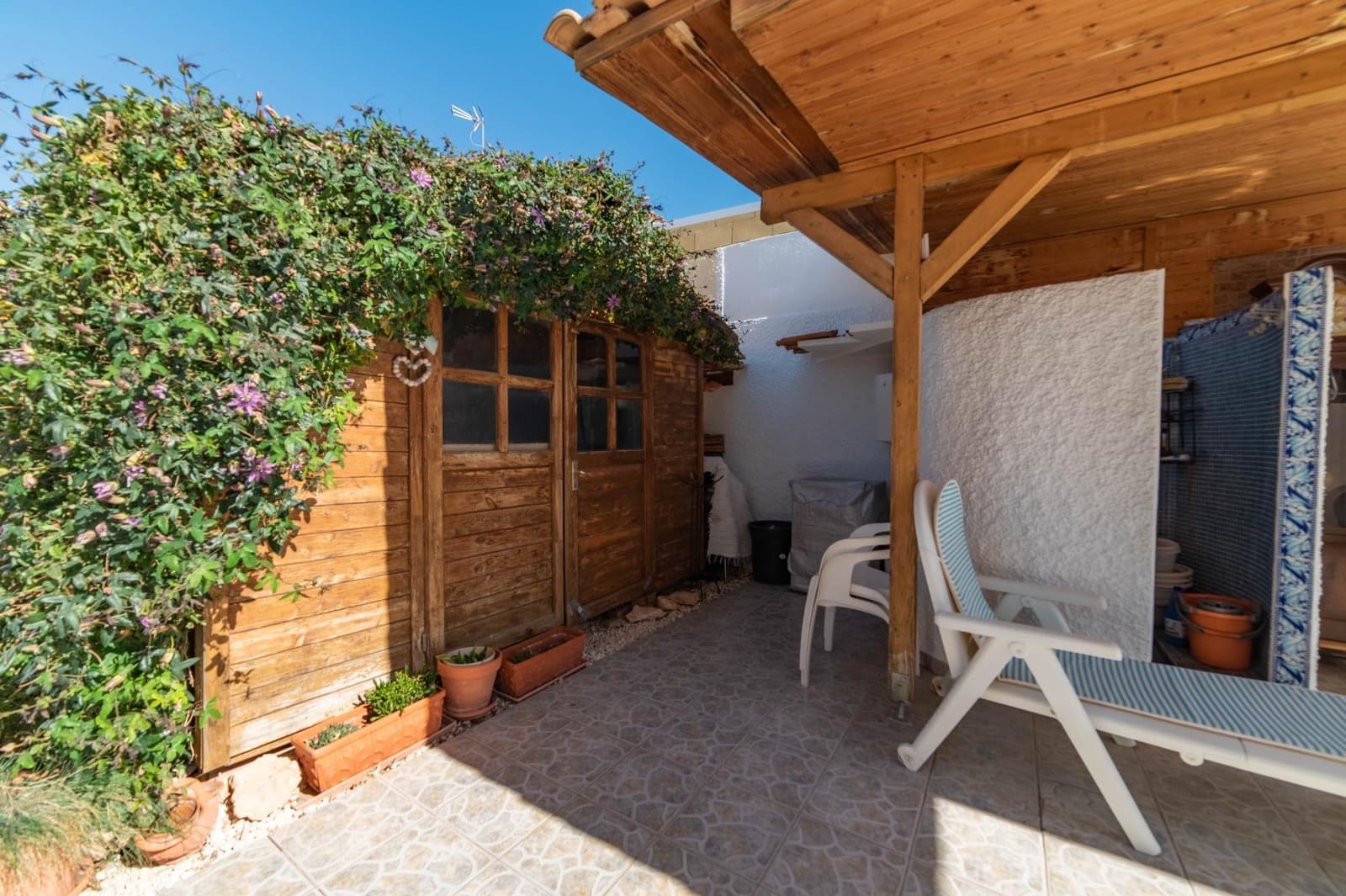 2 bedroom Villa for sale in Torrevieja with pool garage - € 348,000 (Ref: 9674298)