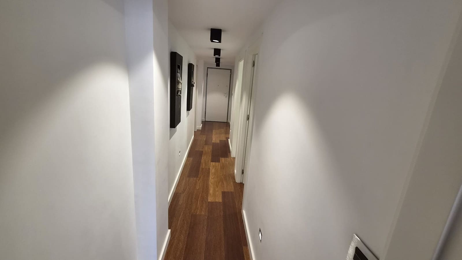 4 bedroom Apartment for sale in Torrevieja with garage - € 330,000 (Ref: 10026253)