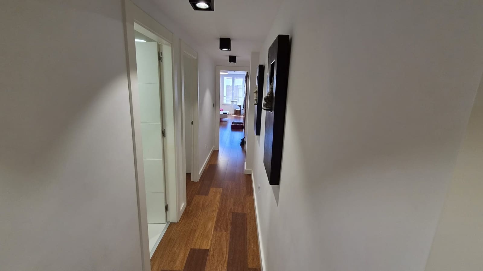 4 bedroom Apartment for sale in Torrevieja with garage - € 330,000 (Ref: 10026253)