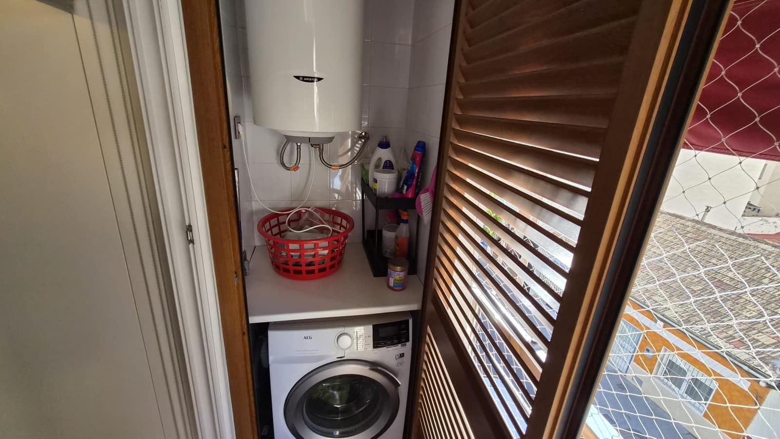 4 bedroom Apartment for sale in Torrevieja with garage - € 330,000 (Ref: 10026253)