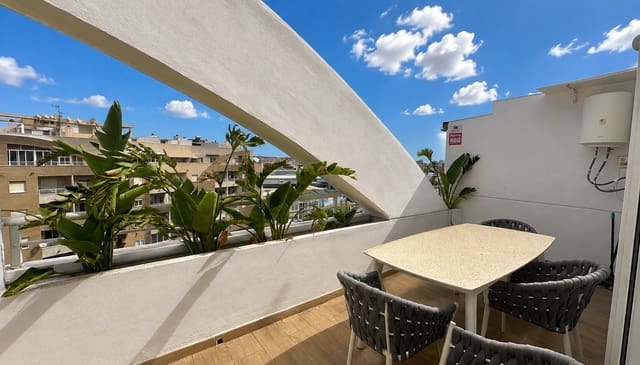 2 makuuhuone Kattohuoneisto myytävänä paikassa El Molino, Torrevieja mukana uima-altaan - 159 995 € (Ref: 10043597)