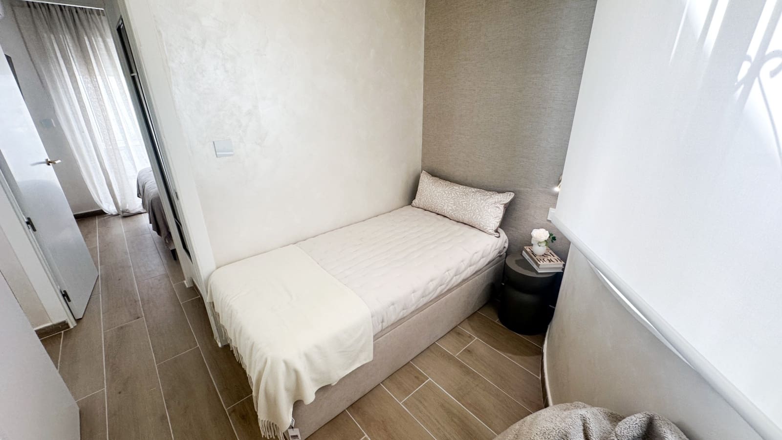 2 makuuhuone Kattohuoneisto myytävänä paikassa Torrevieja mukana uima-altaan - 159 995 € (Ref: 10043597)