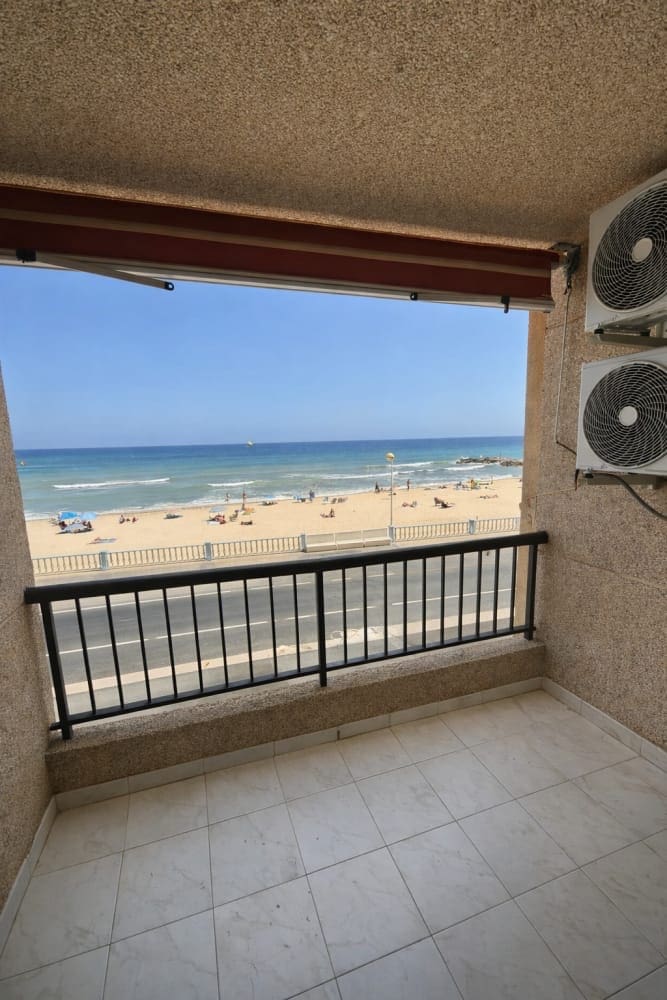 2 soverom Leilighet til salgs i Torrevieja med garasje - € 239 995 (Ref: 10045852)