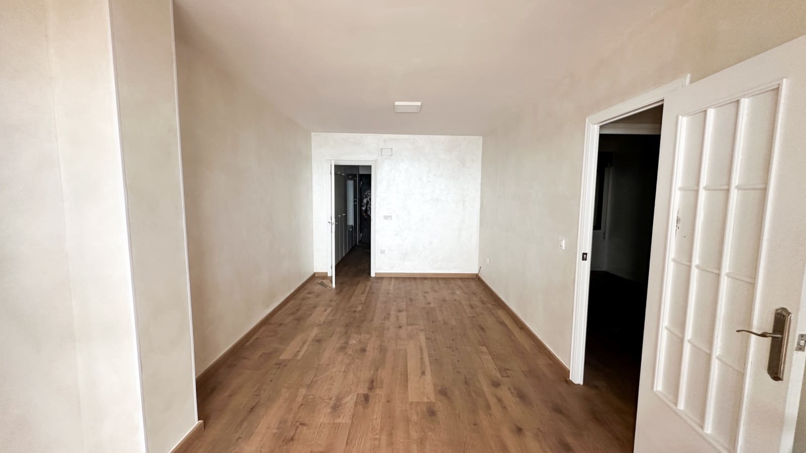 2 soverom Leilighet til salgs i Torrevieja med garasje - € 239 995 (Ref: 10045852)