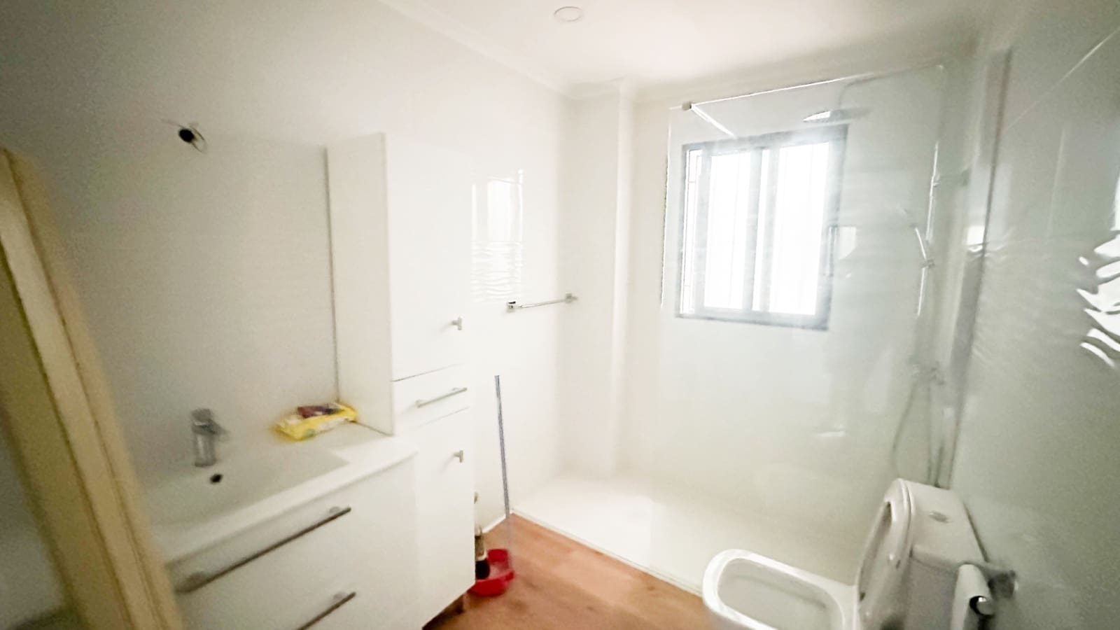 2 soverom Leilighet til salgs i Torrevieja med garasje - € 239 995 (Ref: 10045852)