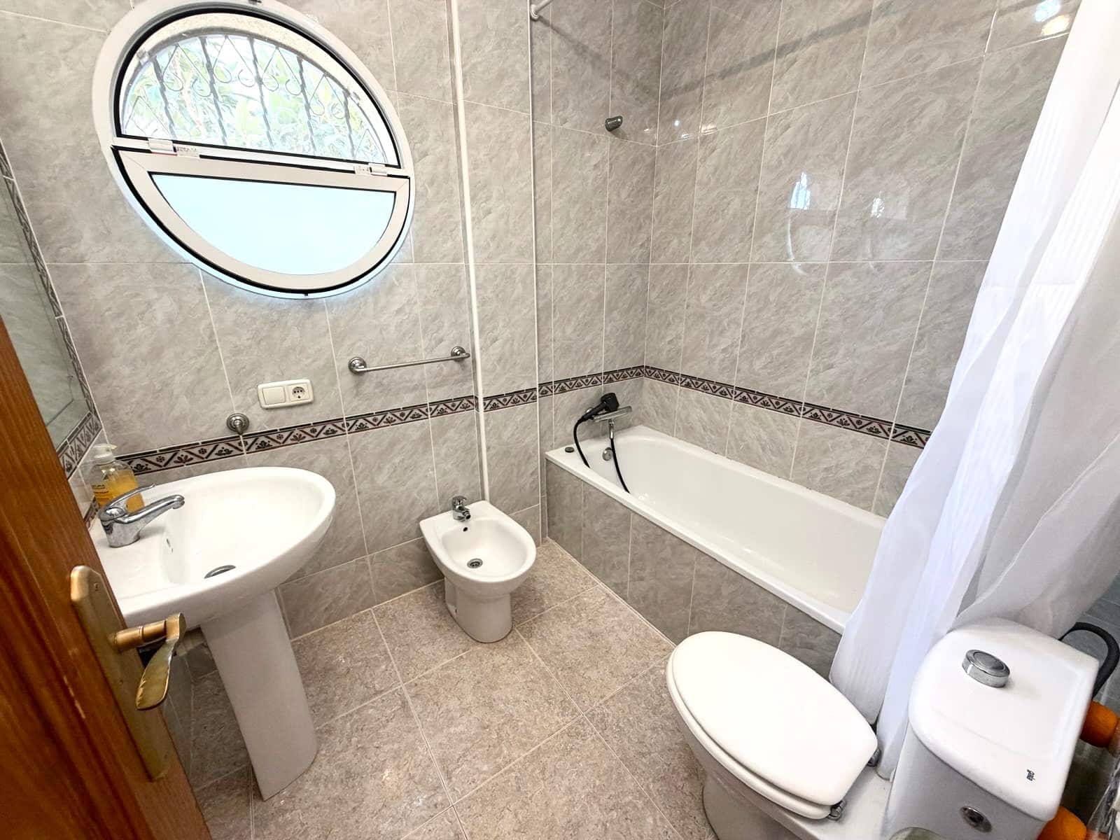 3 Zimmer Villa zu verkaufen in Orihuela Costa mit Pool - 369.000 € (Ref: 10098793)