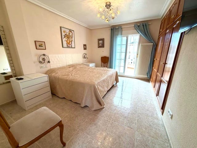 3 Zimmer Villa zu verkaufen in Las Filipinas mit Pool - 369.000 € (Ref: 10098793)