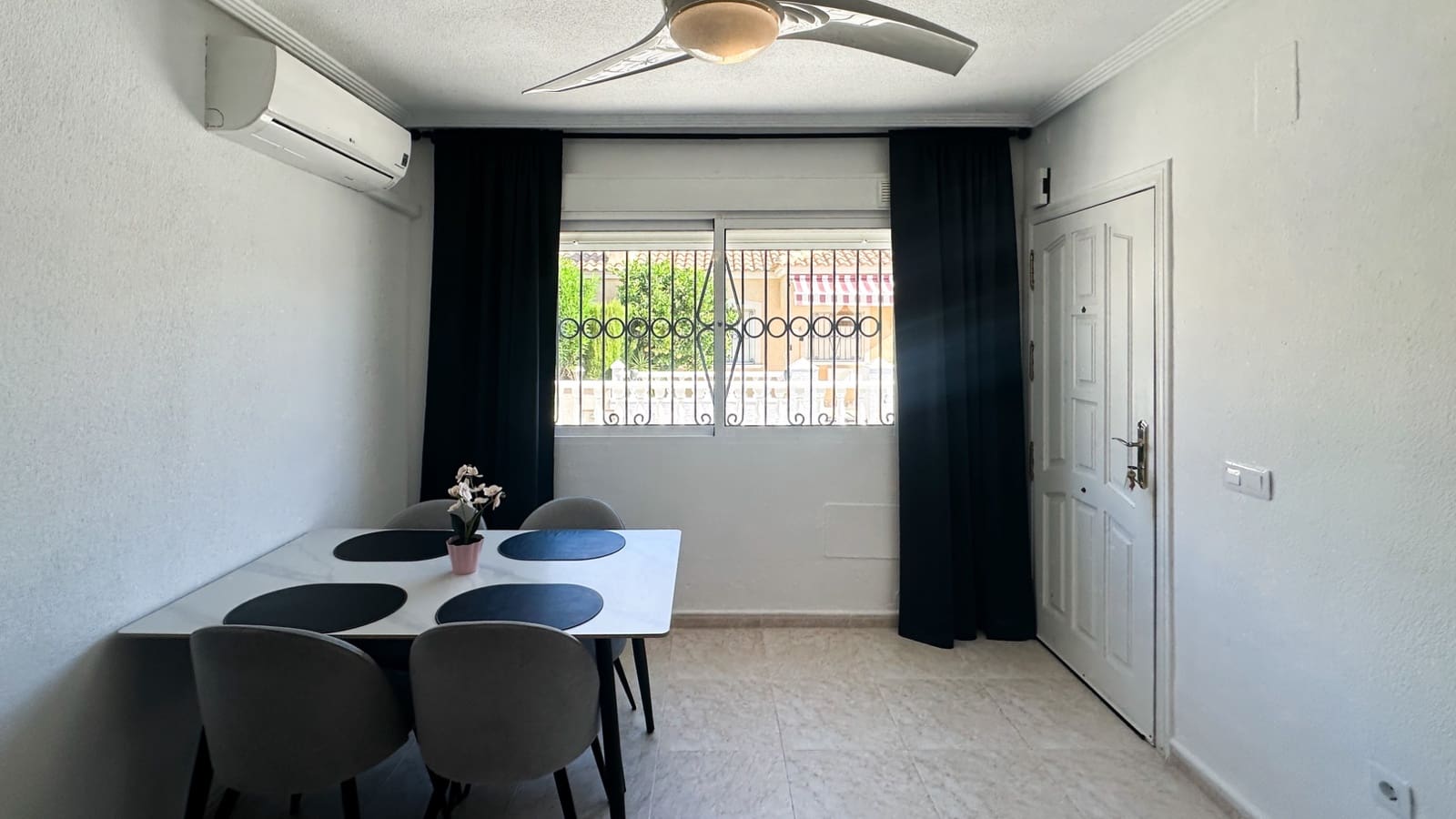 4 camera da letto Casa in vendita in Los Altos con piscina - 314.900 € (Rif: 10098943)