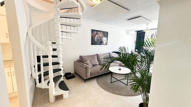 4 soverom Hus til salgs i Los Altos med svømmebasseng - € 314 900 (Ref: 10098943)
