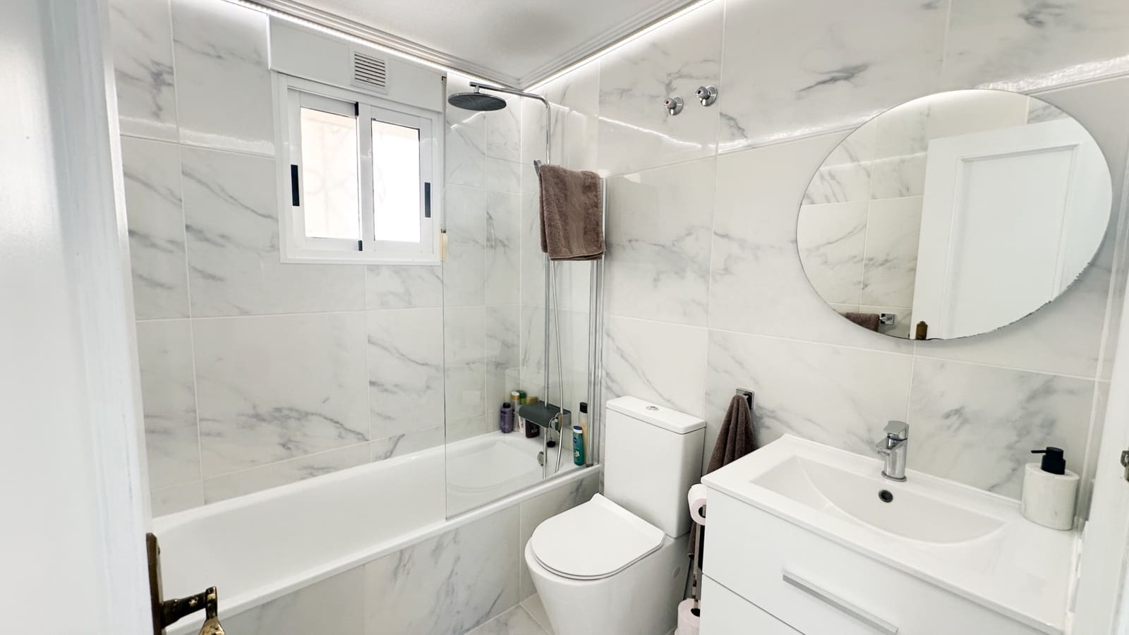 4 camera da letto Casa in vendita in Los Altos con piscina - 314.900 € (Rif: 10098943)