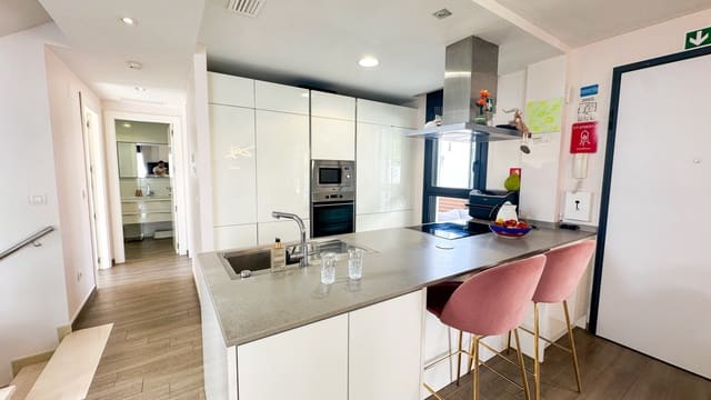 5 camera da letto Villa in vendita in Nueva Torrevieja - Aguas Nuevas, Torrevieja con piscina garage - 549.000 € (Rif: 10103513)